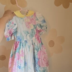 Vintage Floral Kids Dress with Yellow Collar Size 2T